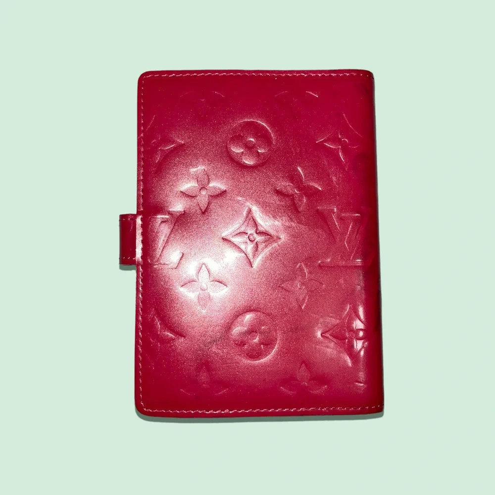 LOUIS VUITTON Small Pink Monogram Ring Agenda Cover
